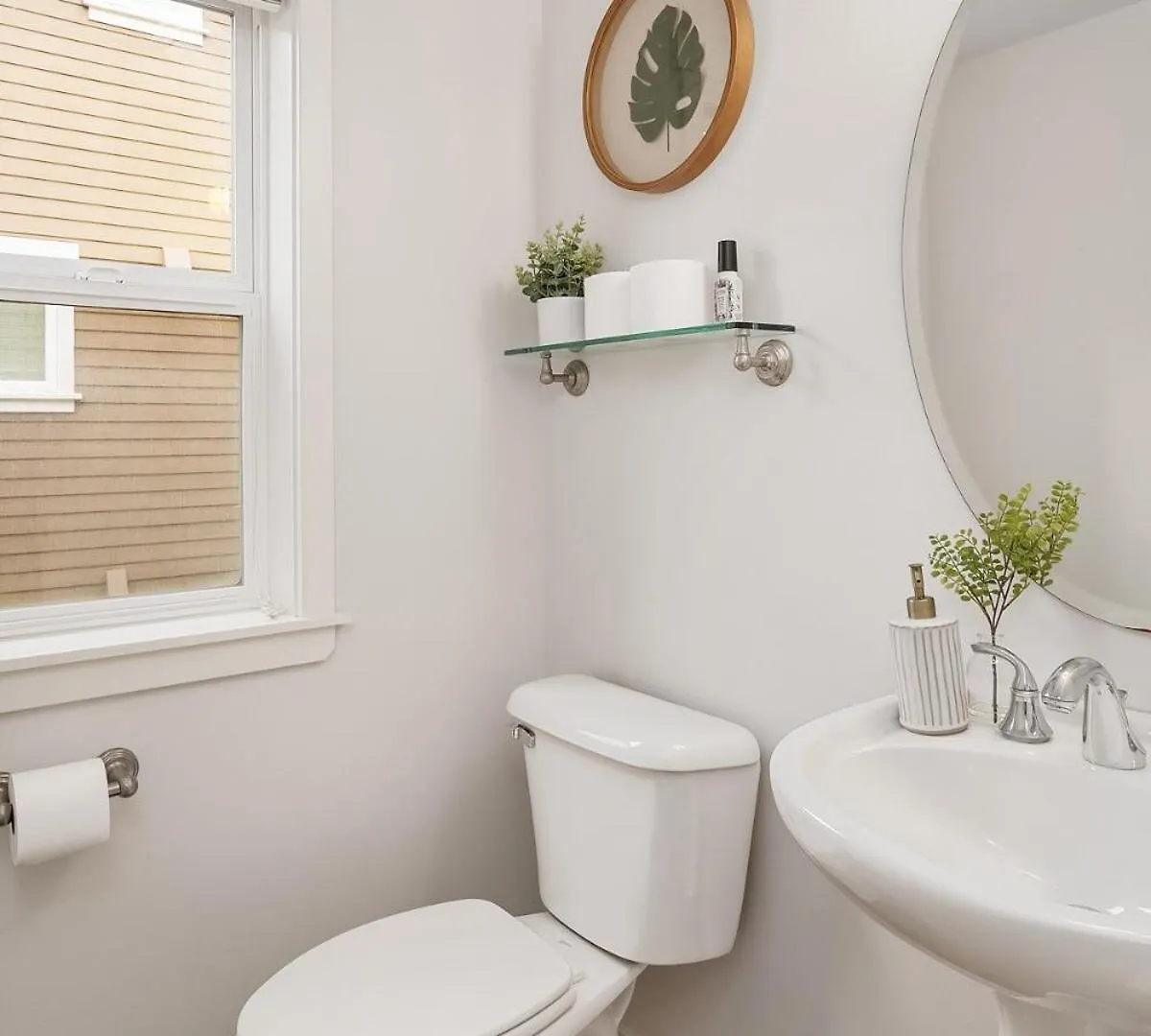 Cheerful Capitol Hill Home Ac And 98 Walk Score Seattle United States
